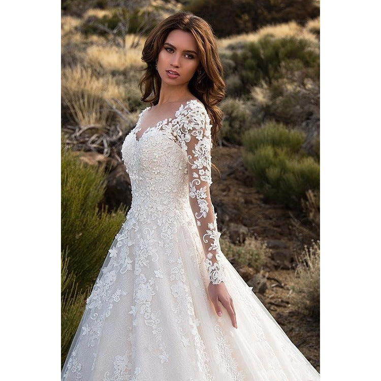 Robe blanche en dentelle brodée, robe de soirée, robe de mariée
