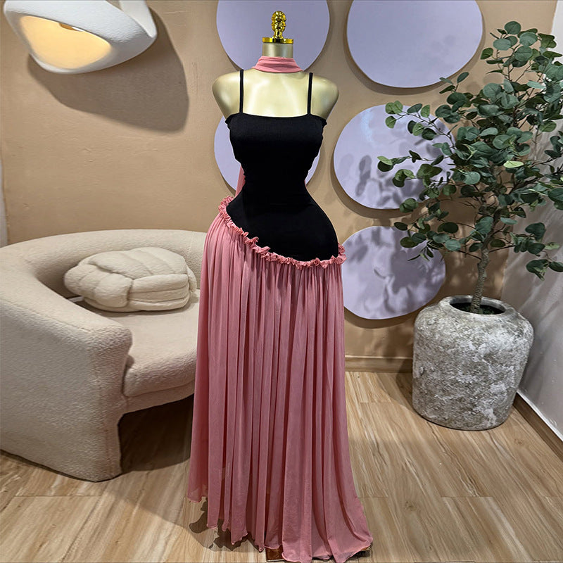 Robe Longue Plissée Élégance