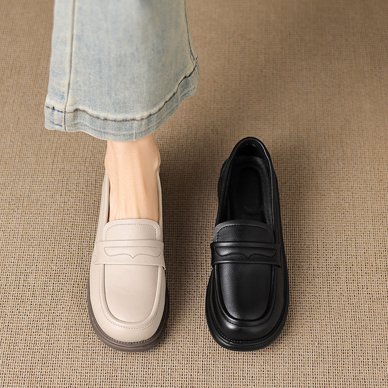 Chaussures en cuir noires pour femmes à bout rond et semelle épaisse